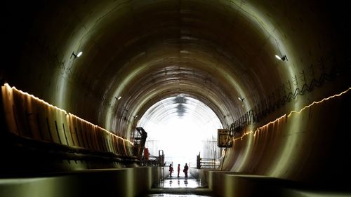 imported-skynews-hs2-staff-rail-line_7253295.jpg