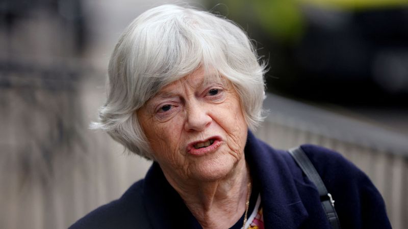 imported-skynews-widdecombe-ann_7295692.jpg