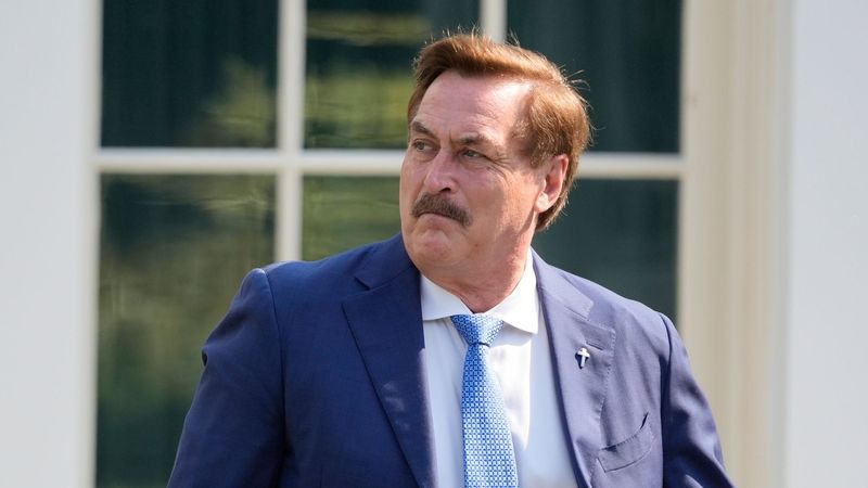 imported-skynews-mypillow-lindell_7319634.jpg