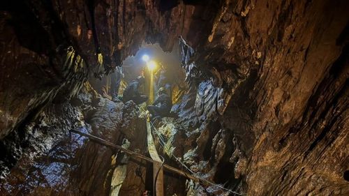 imported-skynews-laos-cave-rescue_7262061.jpg