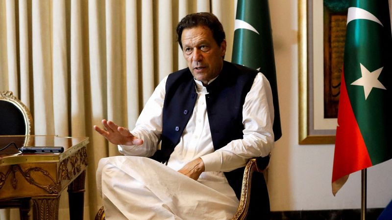 imported-skynews-pakistan-imrankhan_7326886.jpg