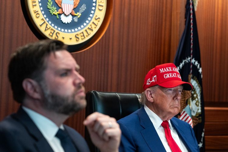 imported-trumpiranstrike-cc13ff.jpg