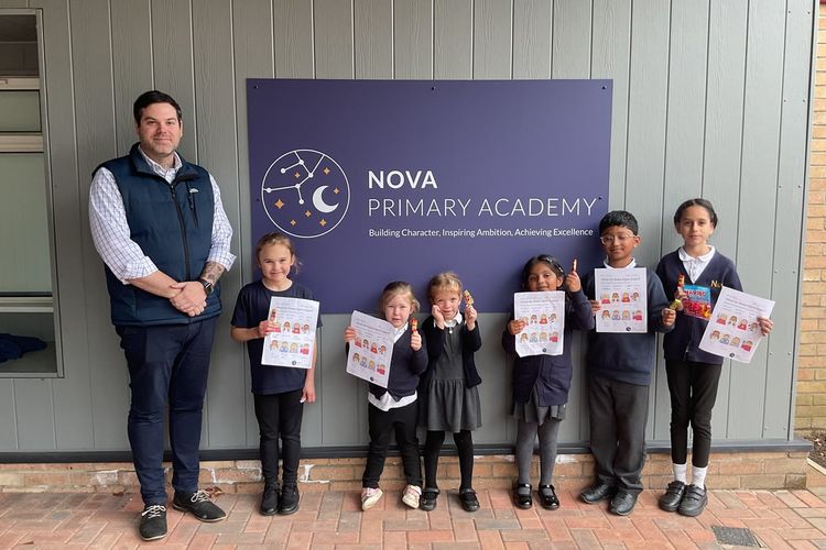 imported-Mr_Daniel_Saull_Head_Teacher_with_students_from_Nova_Primary_Academy_Credit_Keys_Acadamies_Trust_177-ec85dd7dd84f527d.jpg