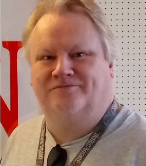 DALE BLUE STUDIO.JPG