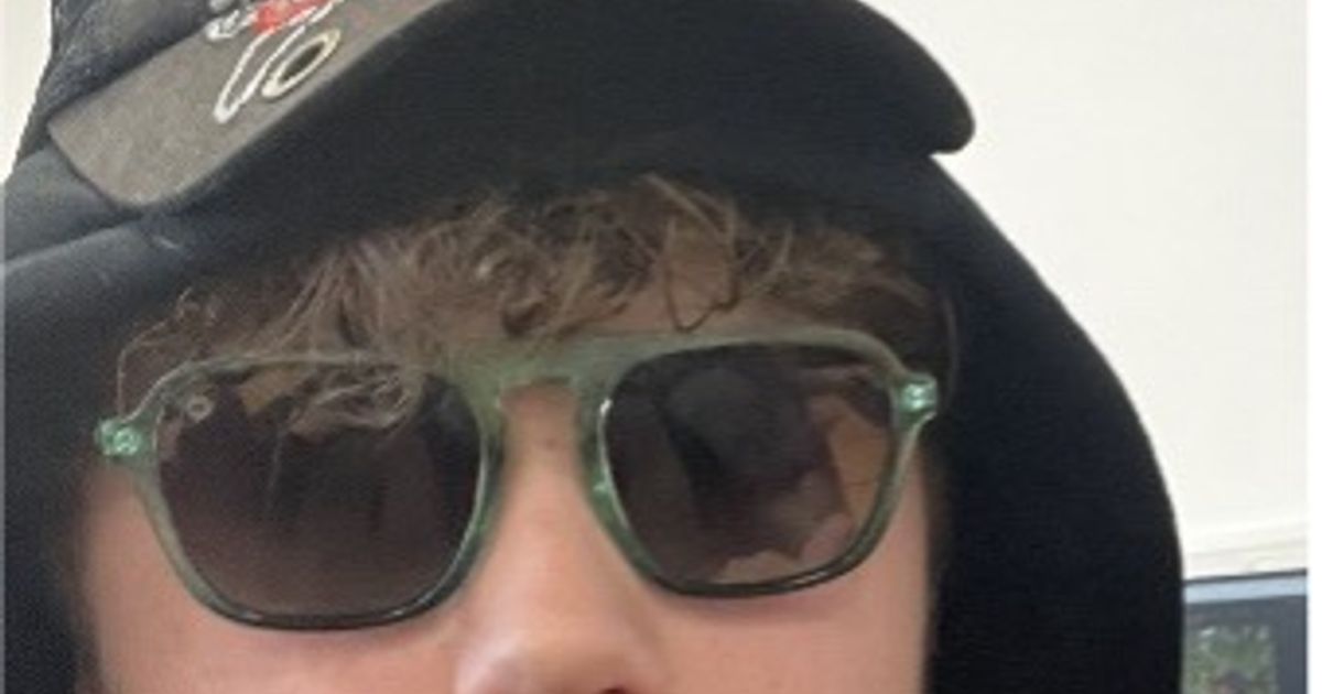 Ashton Holt.jpg