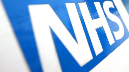 imported-skynews-nhs-sign_7220406.jpg