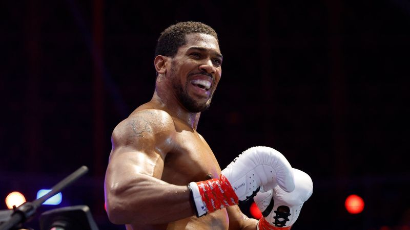 imported-skynews-anthony-joshua-kristian-prenga_7306842.jpg