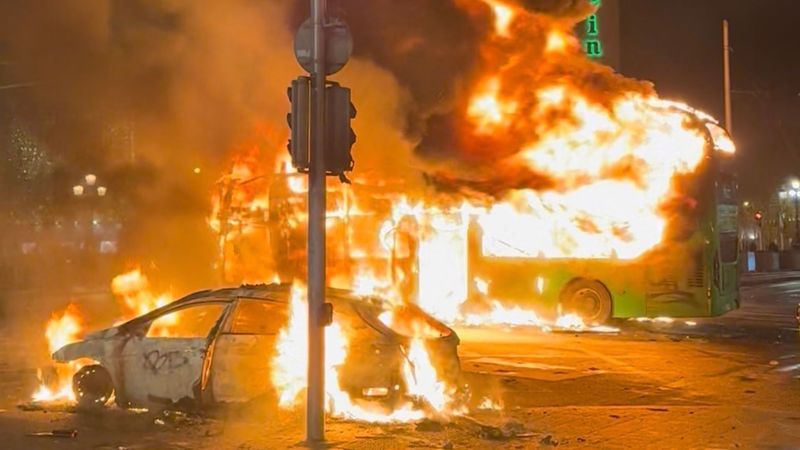 imported-skynews-dublin-dublin-riots_7203476.jpg