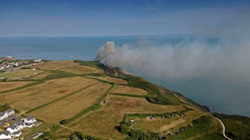 imported-skynews-wildfire-wales_7305004.jpg