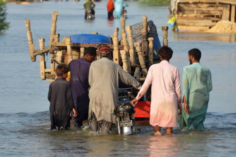 imported-skynews-pakistan-floods-flooding_5879534-336771.jpg
