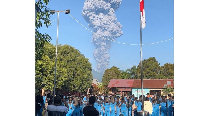 imported-skynews-volcano-indonesia_7242897.jpg