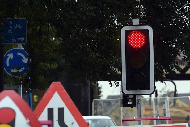 imported-1_Temporary-traffic-lights-stock-image-genericJPG.jpg