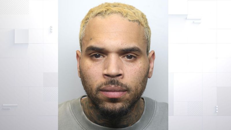 imported-skynews-chris-brown-mayfair_7305821.jpg