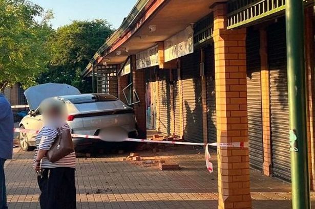 imported-0_Fosters-Barbershop-crashJPG.jpg