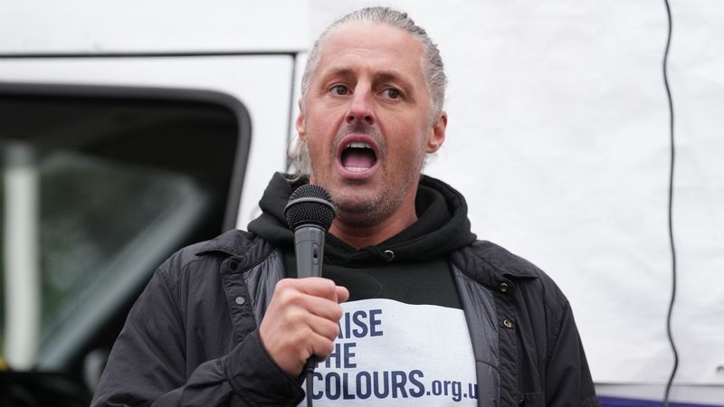 imported-skynews-ryan-bridge-raise-the-colours_7343795.jpg