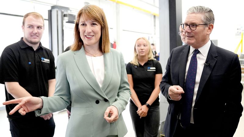 imported-skynews-keir-starmer-rachel-reeves_6948565.jpg