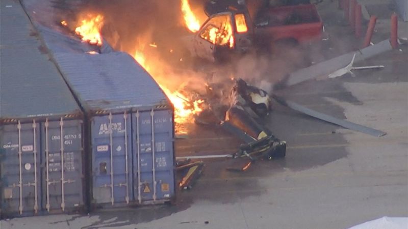 imported-skynews-helicopter-los-angeles_7353373.jpg