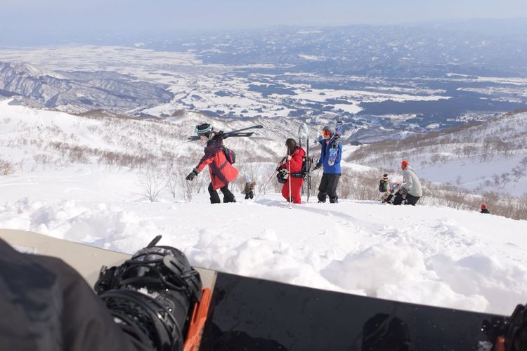 imported-Snowboarding_1778682011-05b7fefd262976e4.jpg