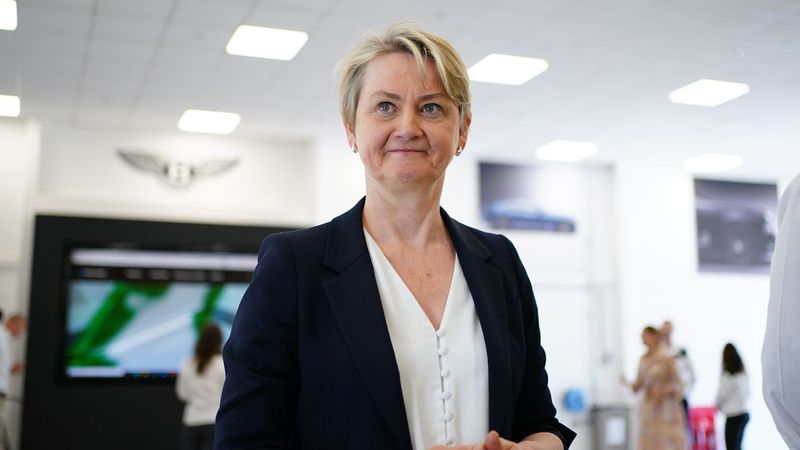 imported-skynews-home-secretary-yvette-cooper_6983493.jpg
