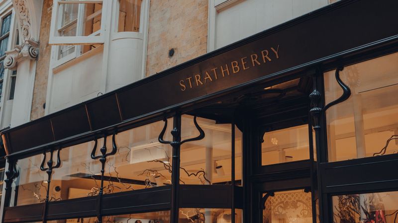 imported-skynews-strathberry-london_7328905.jpg