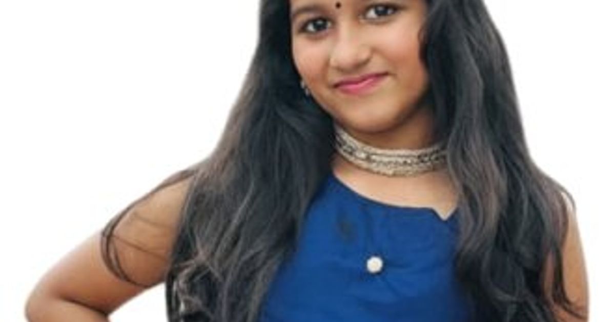 anushka1_sq.jpg