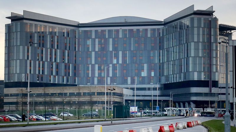 imported-skynews-qeuh-glasgow-hospital_7142391.jpg