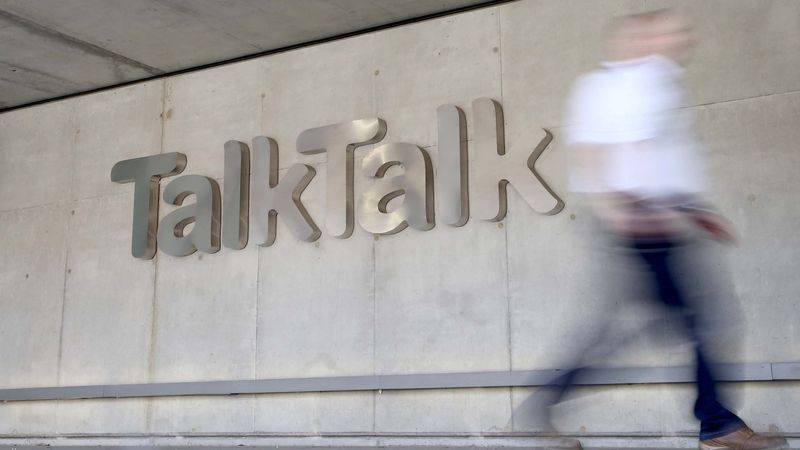 imported-skynews-talktalk-sign_7355226.jpg
