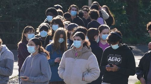 imported-skynews-meningitis-kent-facemasks_7204612.jpg
