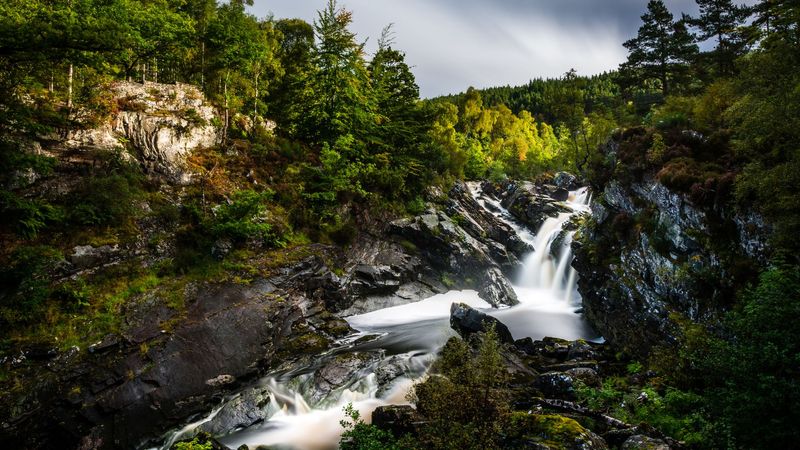 imported-skynews-rogie-falls-scotland_6942596.jpg