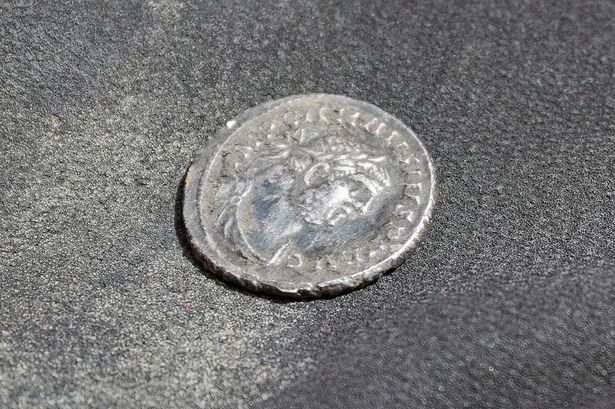 imported-0_Roman-coin-287ad-carausius.jpg