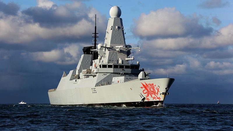 imported-skynews-hms-dragon-iran_7188112.jpg