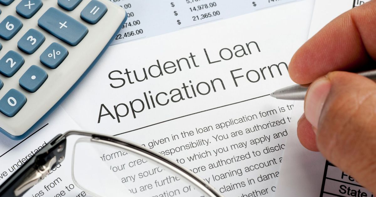 imported-skynews-student-loans-generic_7189227.jpg