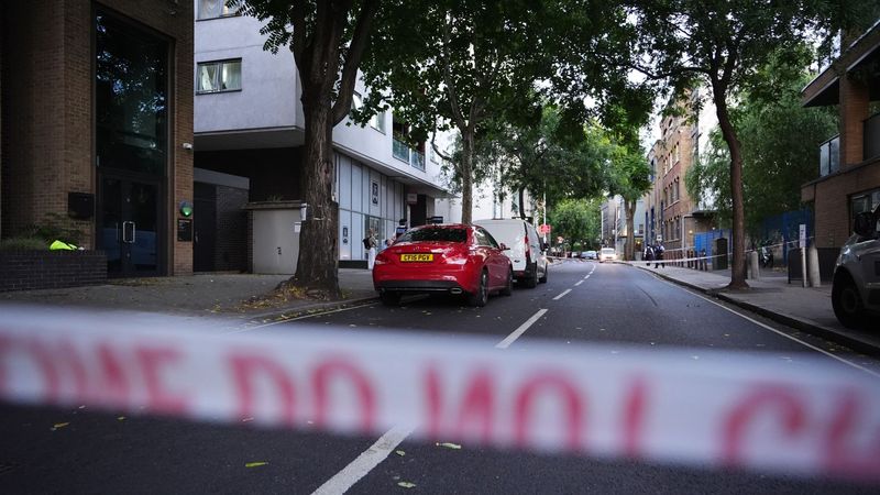imported-skynews-southwark-stabbing_6976452.jpg