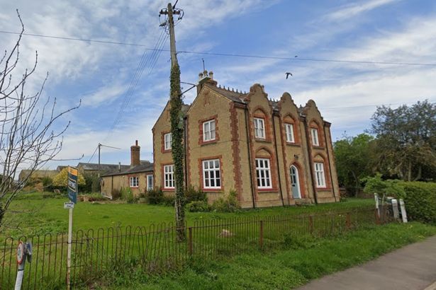 imported-0_De-Freville-Farm-High-Street-Aldreth.jpg