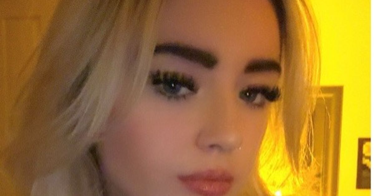 Molly May Canvan.jpg