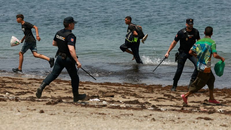 imported-skynews-ceuta-spain-migrants_7336582.jpg