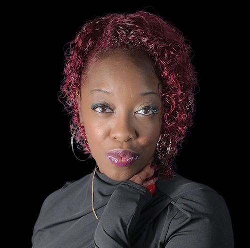 Cleo-amelle-2-sq.jpg