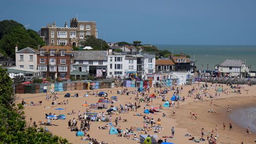 imported-skynews-heatwave-viking-bay_7299782.jpg