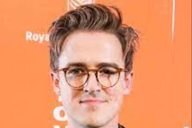 imported-Tom Fletcher-432b31.jpg