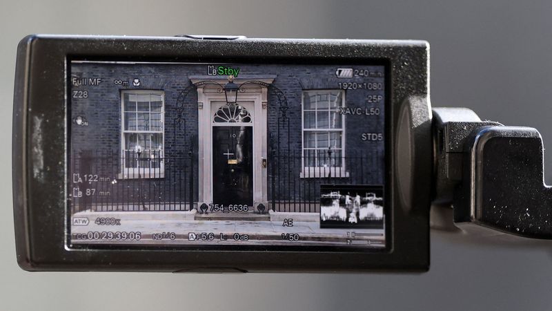 imported-skynews-downing-street-viewfinder_7248333.jpg