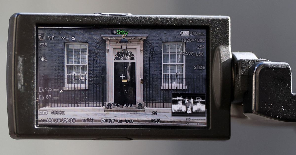 imported-skynews-downing-street-viewfinder_7248333.jpg