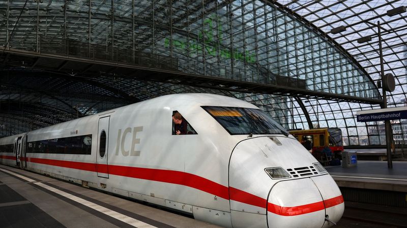imported-skynews-deutsche-bahn-berlin_7281357.jpg