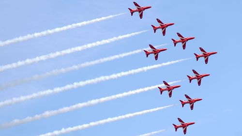 imported-skynews-raf-red-arrows_7255970.jpg