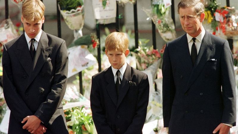 imported-skynews-william-harry-charles_7355816.jpg