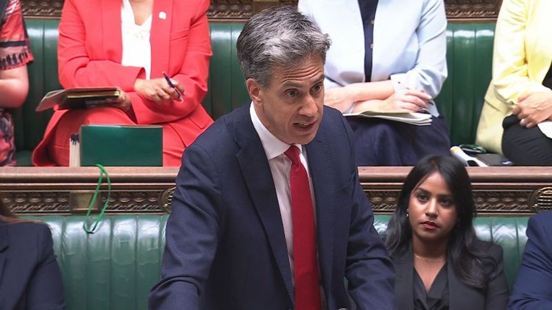 imported-skynews-ed-miliband-commons_7337603.jpg