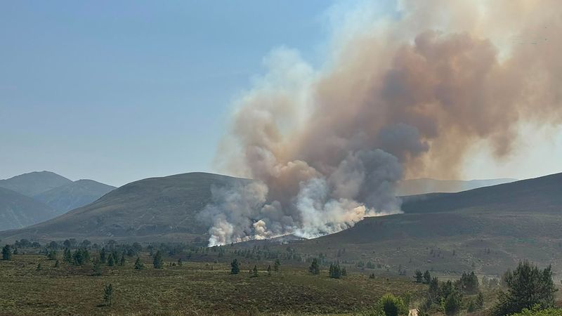imported-skynews-cairngorms-wildfire_7298996.jpg