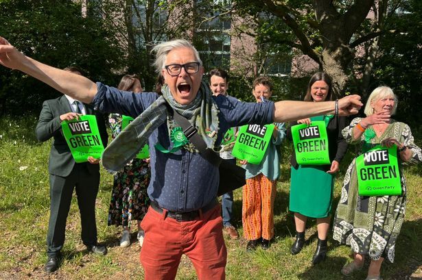 imported-0_darren-green-celebratesjpeg.jpg