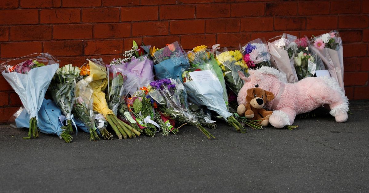 imported-skynews-flowers-southport_7064981.jpg