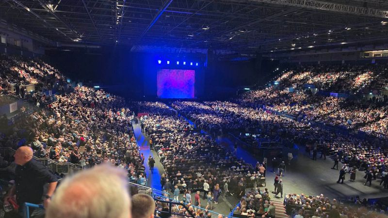 imported-skynews-peter-kay-birmingham_7236651.jpg