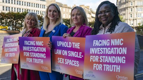 imported-skynews-sandie-peggie-jennifer-melle_7363479.jpg